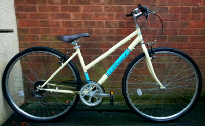 Real Clifton ladies bike,700c wheels 
